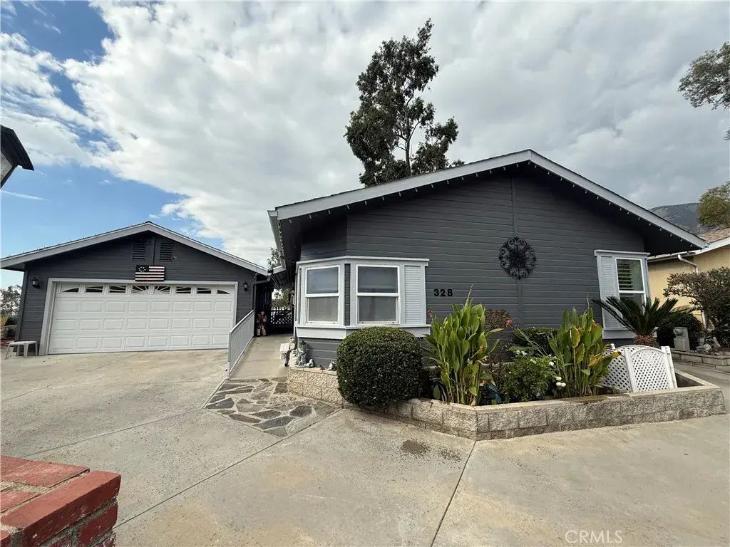 4040 Piedmont 328, Highland