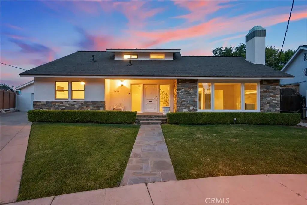10038 Ruffner, Granada Hills