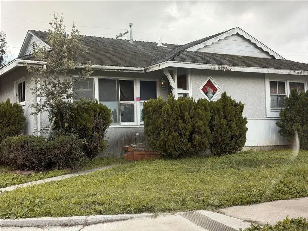 140 W Bort, Long Beach