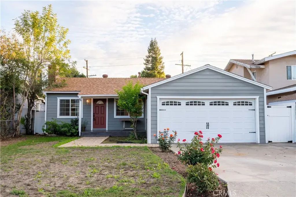 22636 Berdon, Woodland Hills