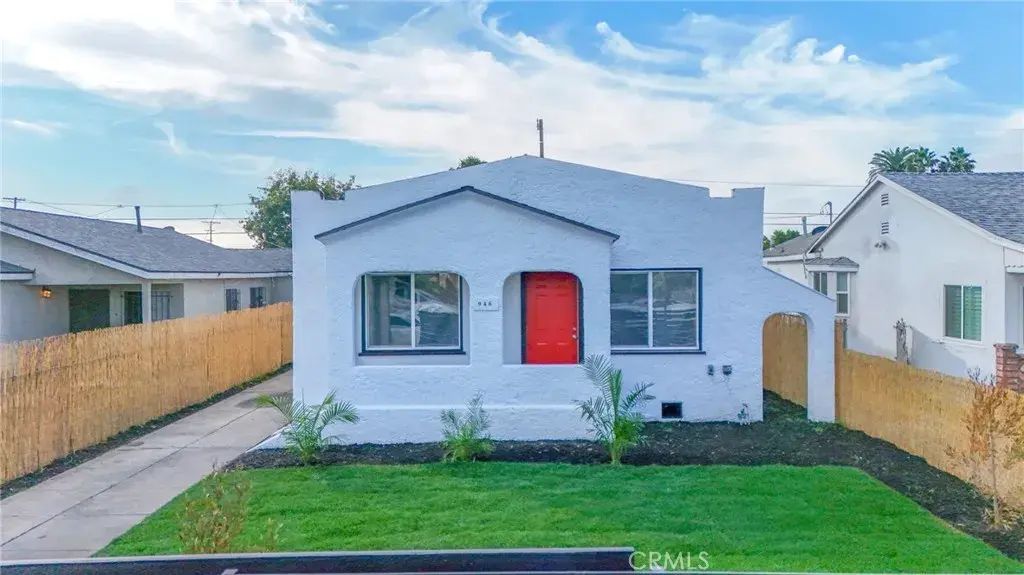 946 E 104th, Los Angeles