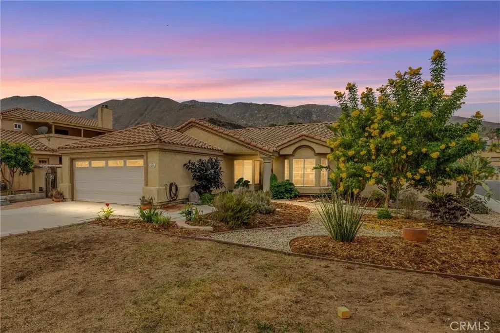 2201 Canyon, Colton