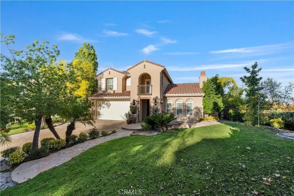 26101 Knoll Court, Valencia