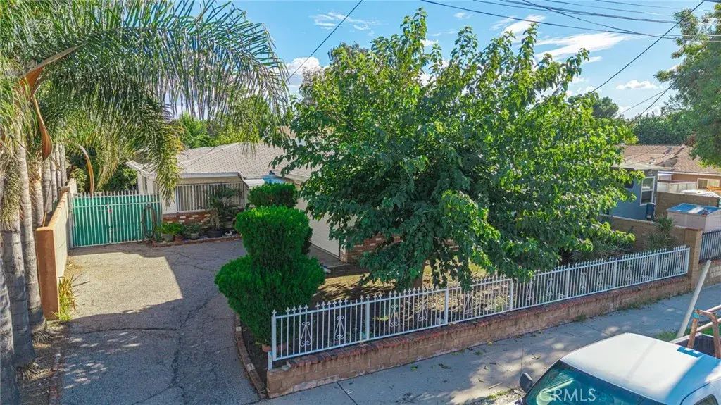 14840 Polk, Sylmar