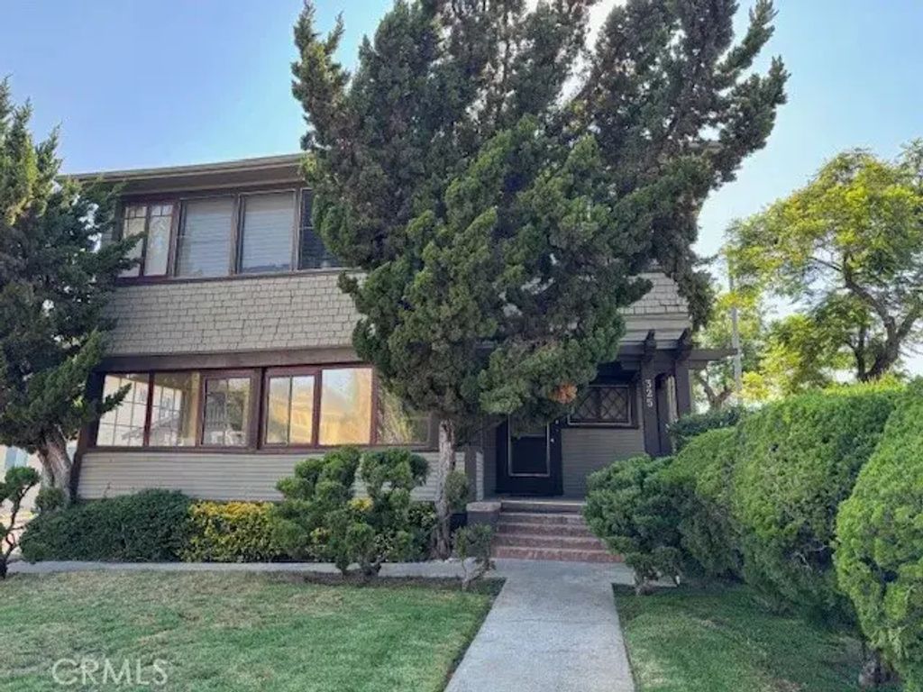 325 S Los Robles Avenue, Pasadena