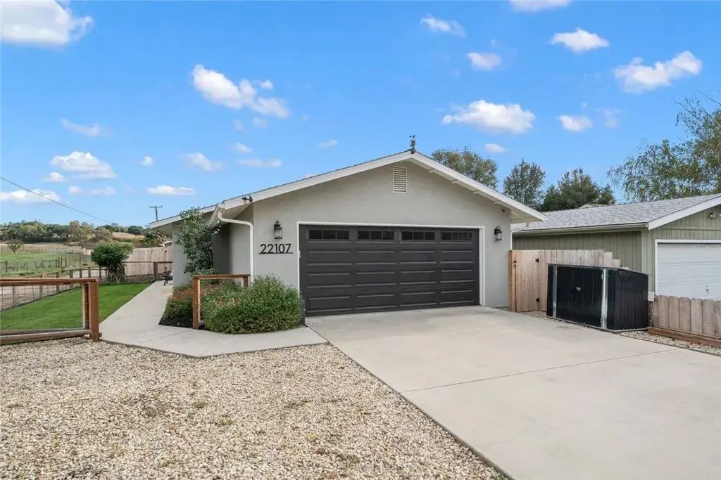 22107 J Street, Santa Margarita