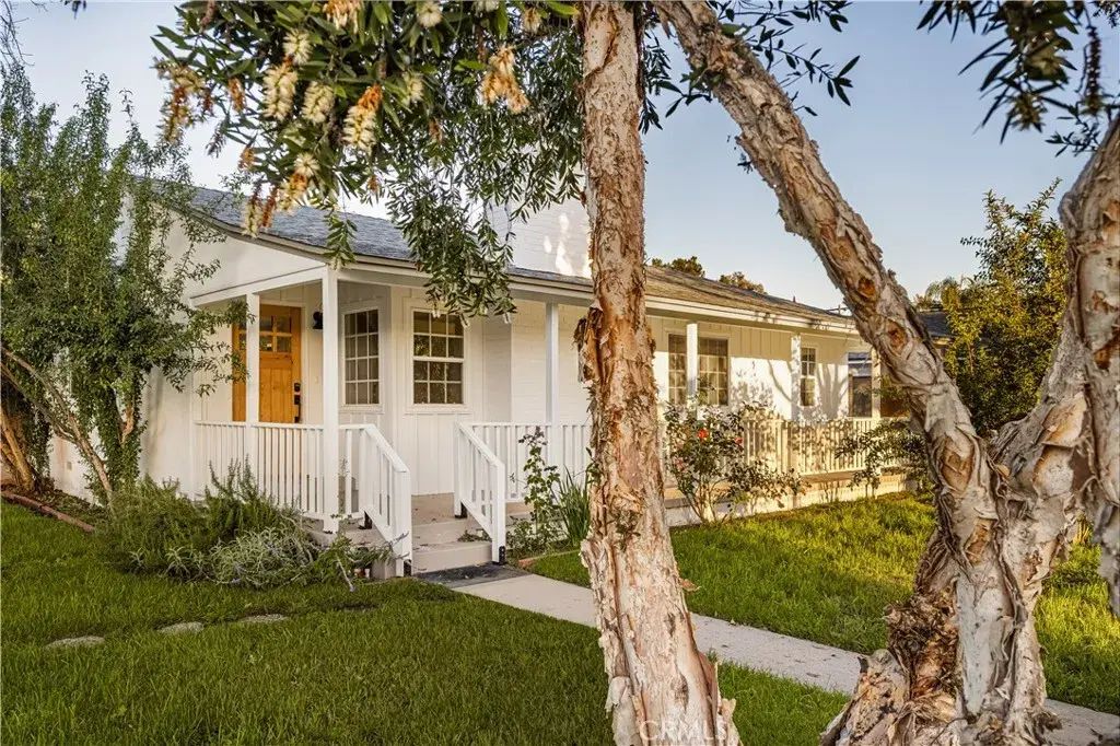 7001 Lasaine Avenue, Van Nuys