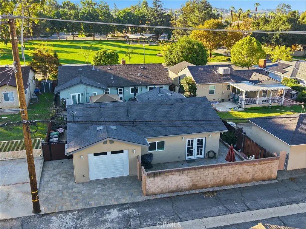 215 E 2nd Street A, San Dimas