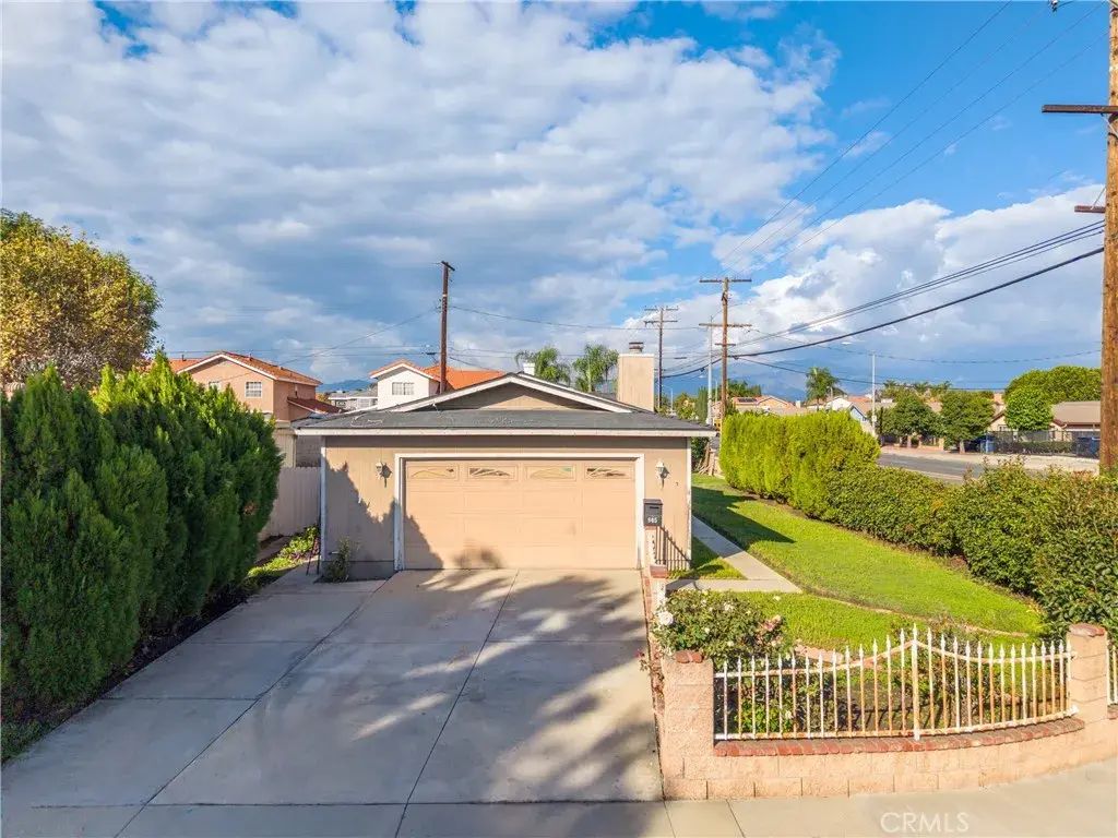 905 Fremont St, Pomona