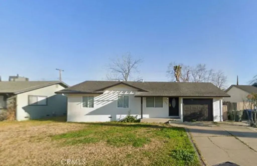 6940 Gillingham, North Highlands