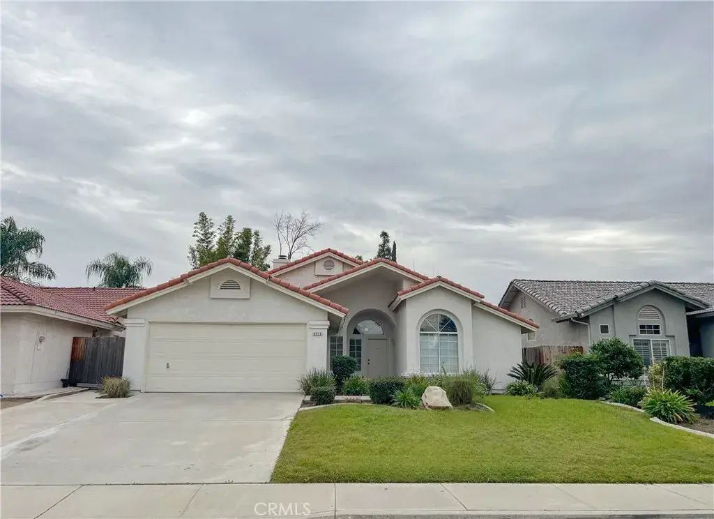 8713 Fox Creek Court, Bakersfield