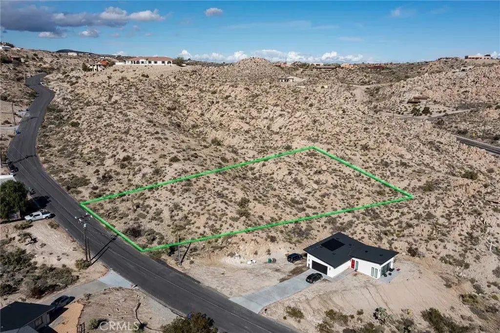 57154 Buena Suerte, Yucca Valley