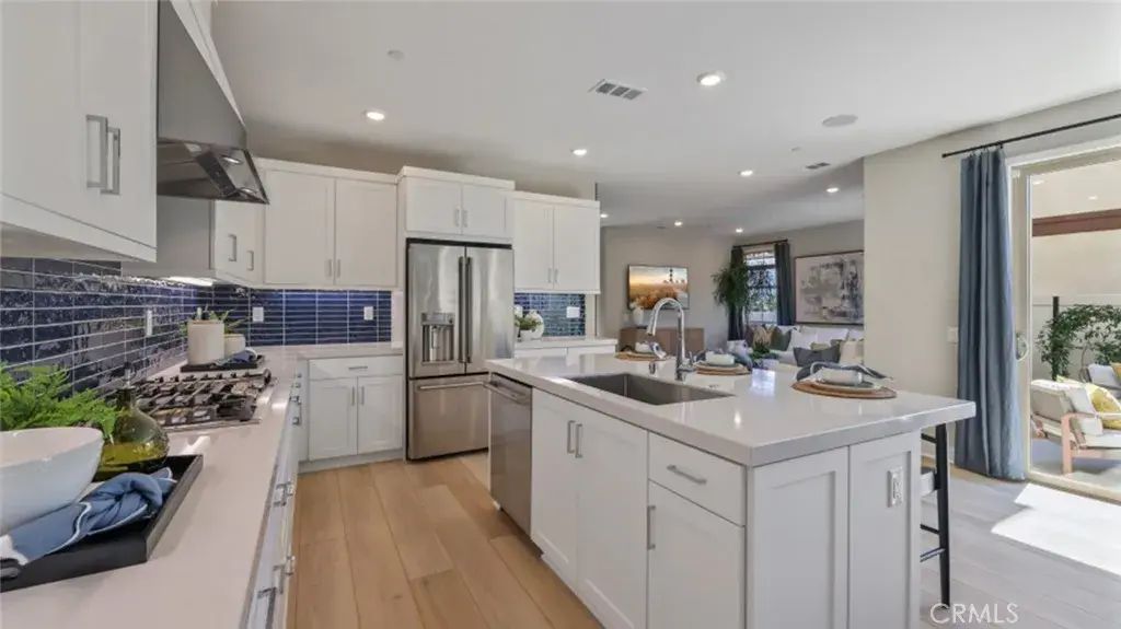 774 Edward Scholle Drive, Camarillo