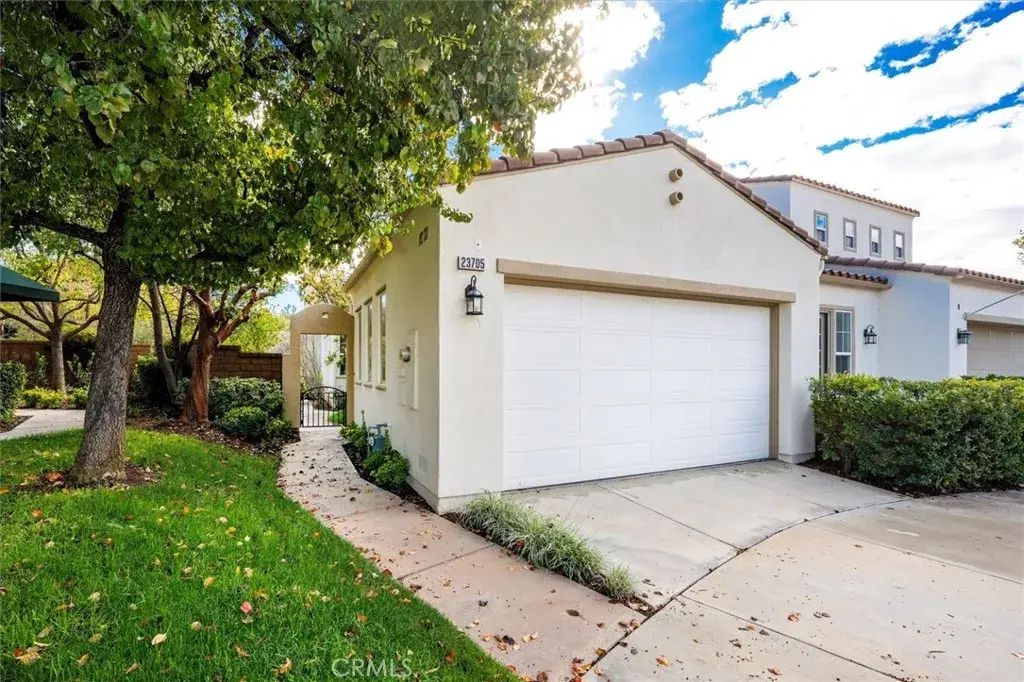 23705 Western Cedar Court, Valencia