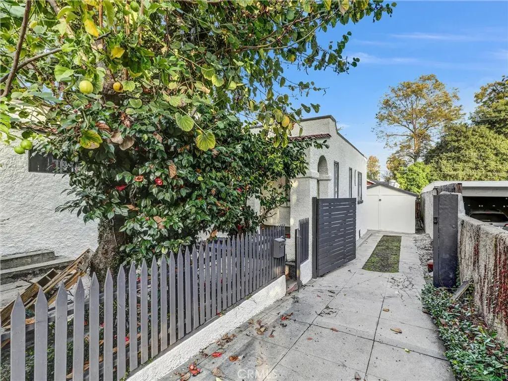 1120 Fremont, South Pasadena