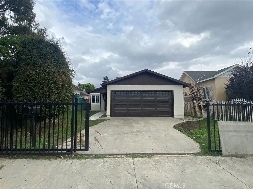 6804 Bonsallo Avenue, Los Angeles