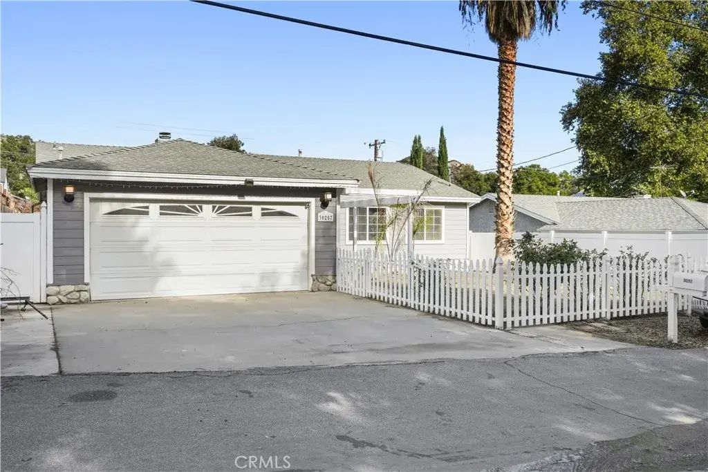 30257 Trellis Rd, Val Verde