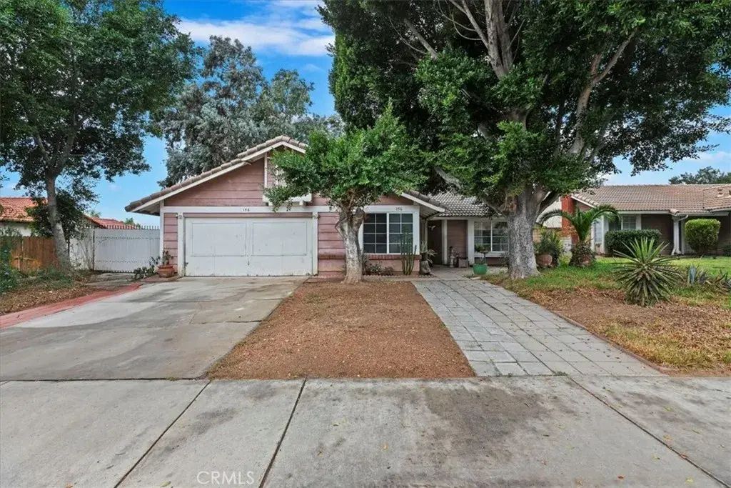 156 S Loretta, Rialto