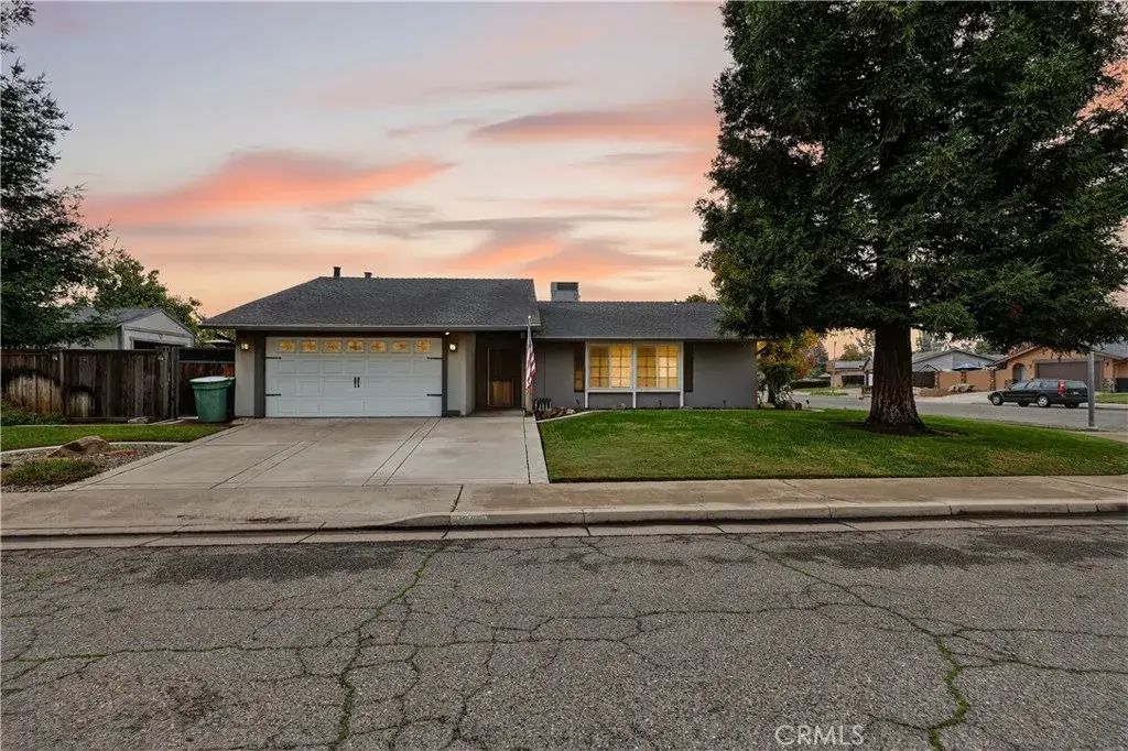 3303 Sutter, Merced