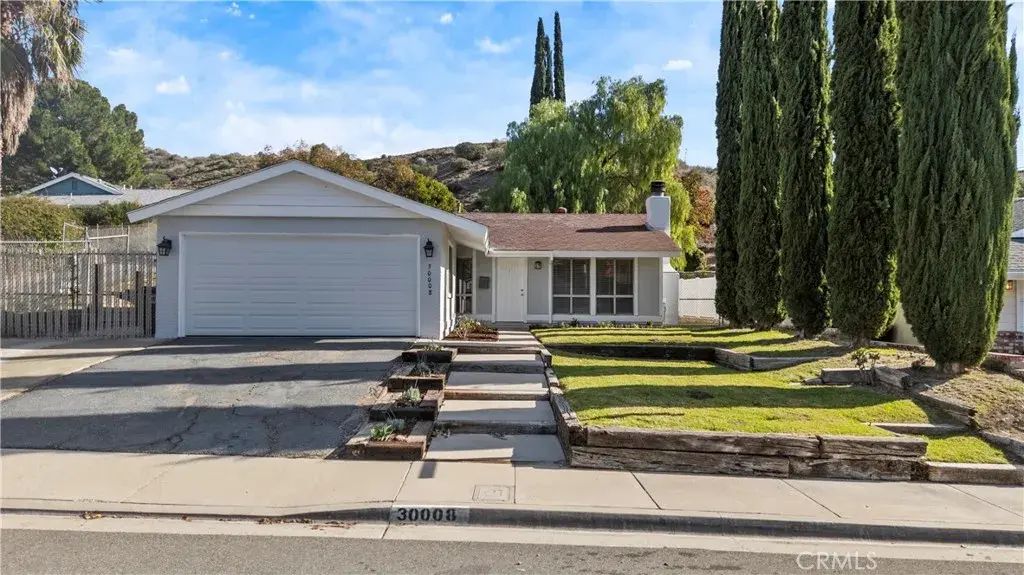 30008 Abelia, Canyon Country