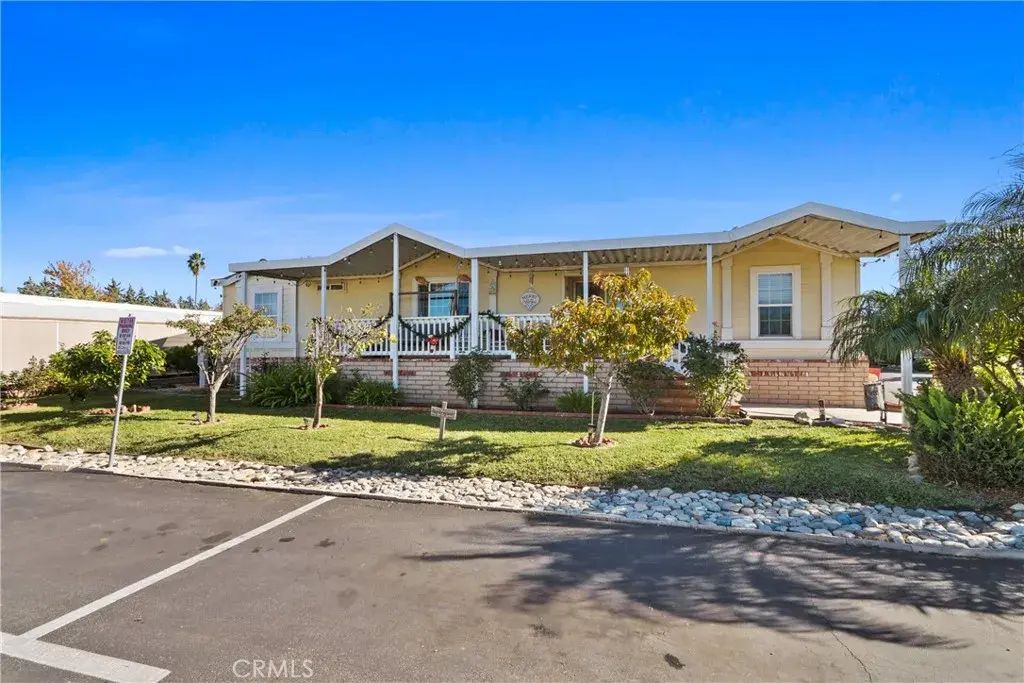 1630 S Barranca 173, Glendora