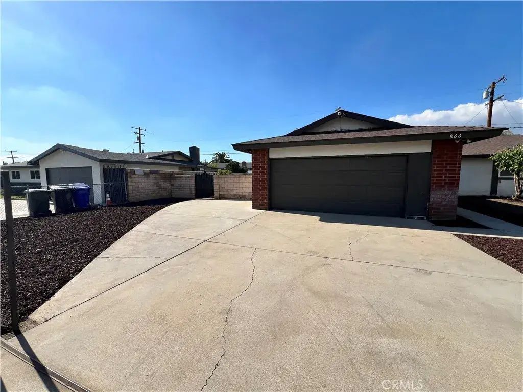 866 N Eucalyptus, Rialto