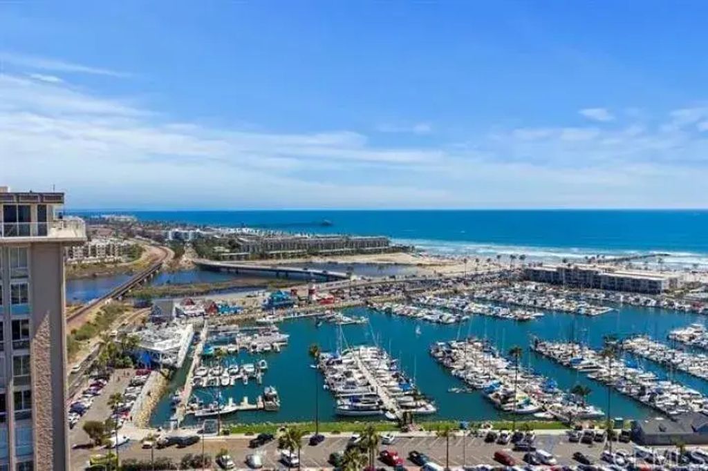 1200 Harbor Drive North 16b, Oceanside