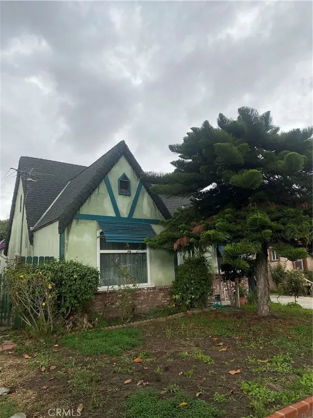 8453 Cypress, South Gate