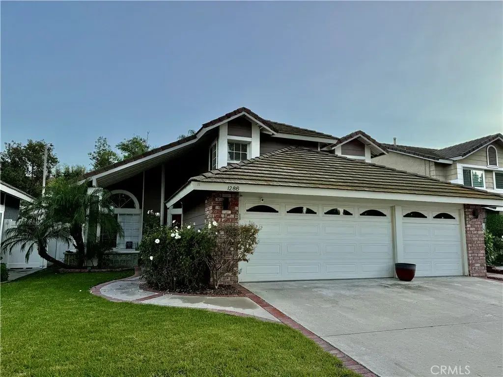 1286 Biltmore, Corona