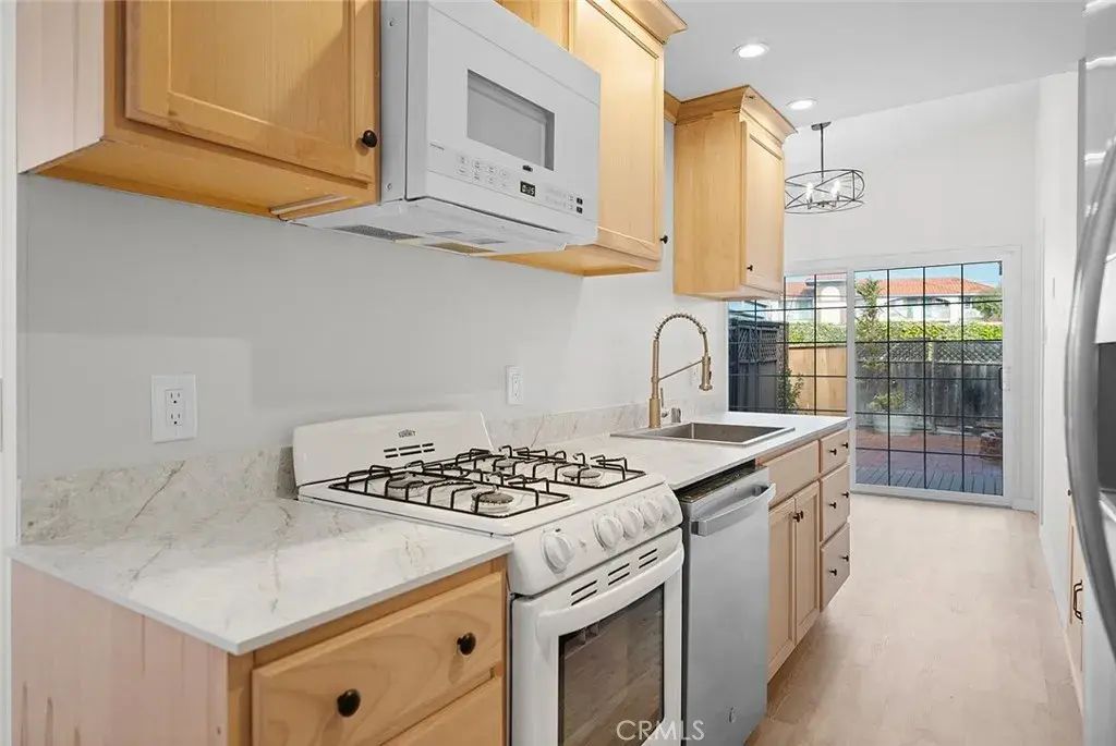 50 Surfside Avenue B, Surfside