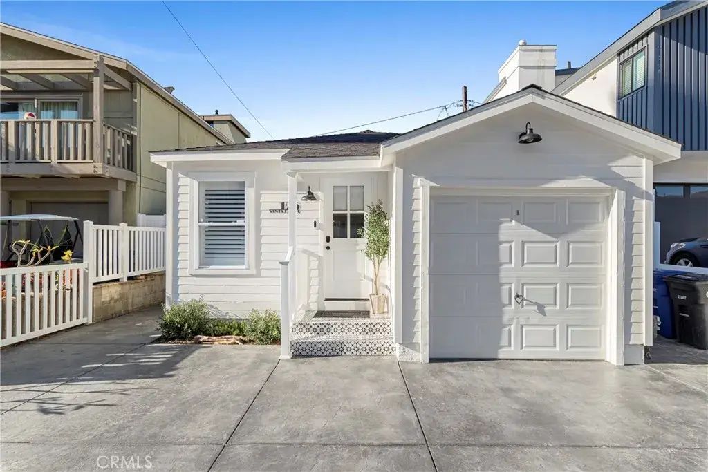 125 Santa Paula, Oxnard
