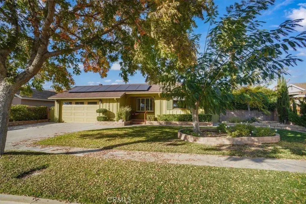 719 W Avenue J10, Lancaster