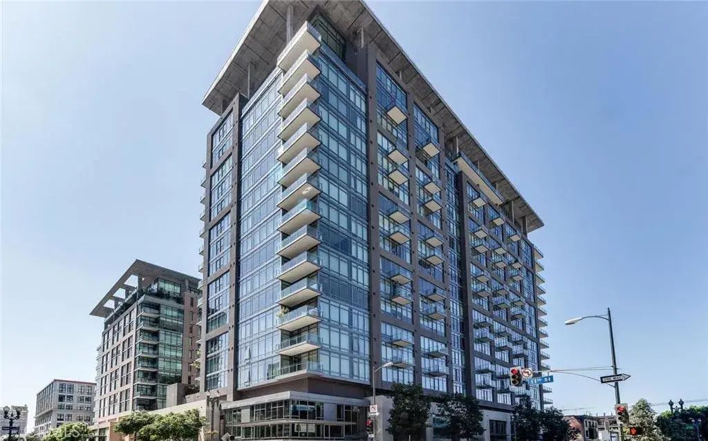1100 S Hope Street 1213, Los Angeles