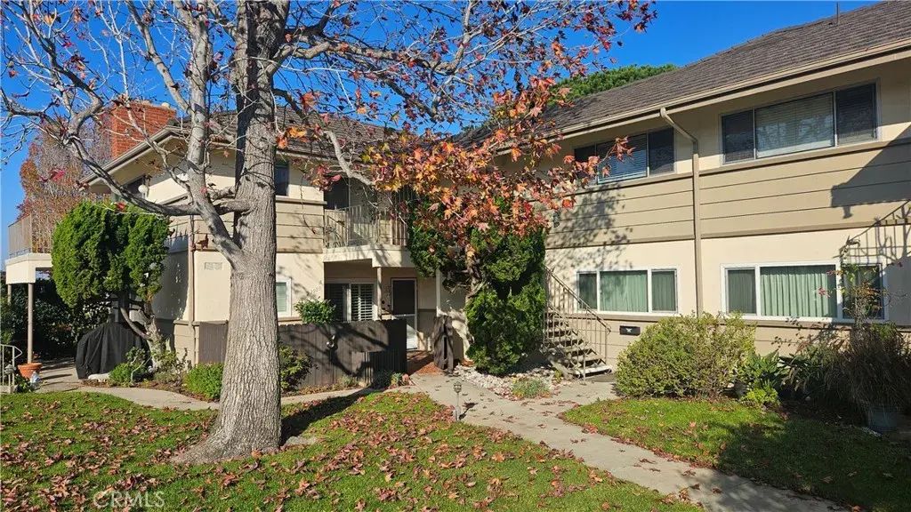 22909 Nadine B, Torrance