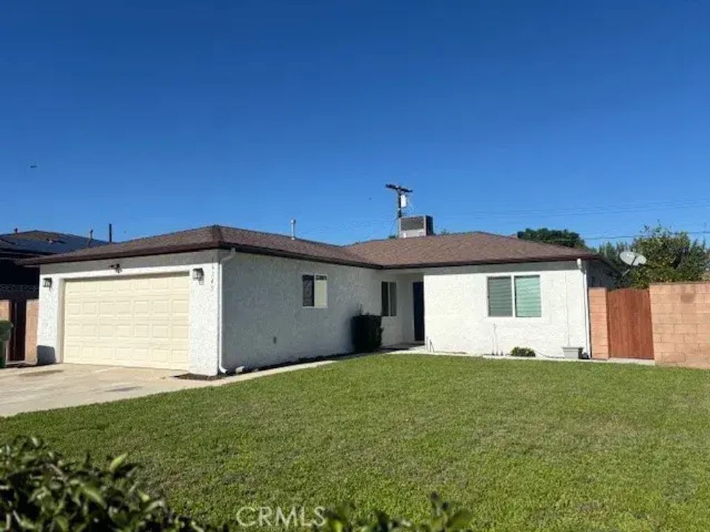 16245 Londelius, North Hills