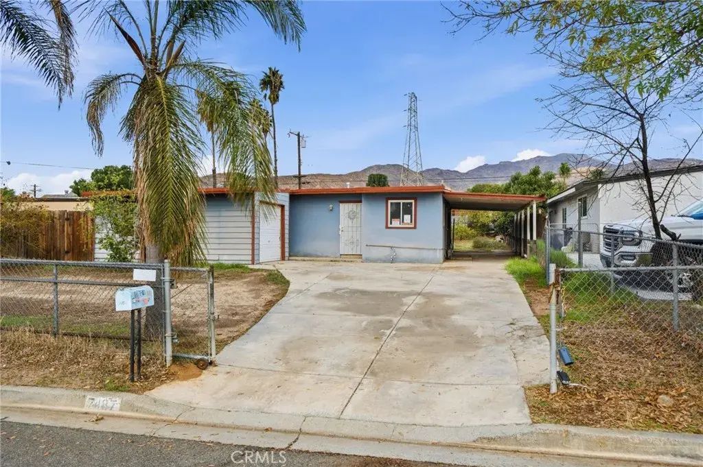 7487 Eddy, Jurupa Valley