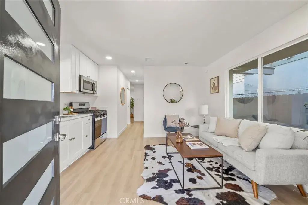 408 Orange, Long Beach