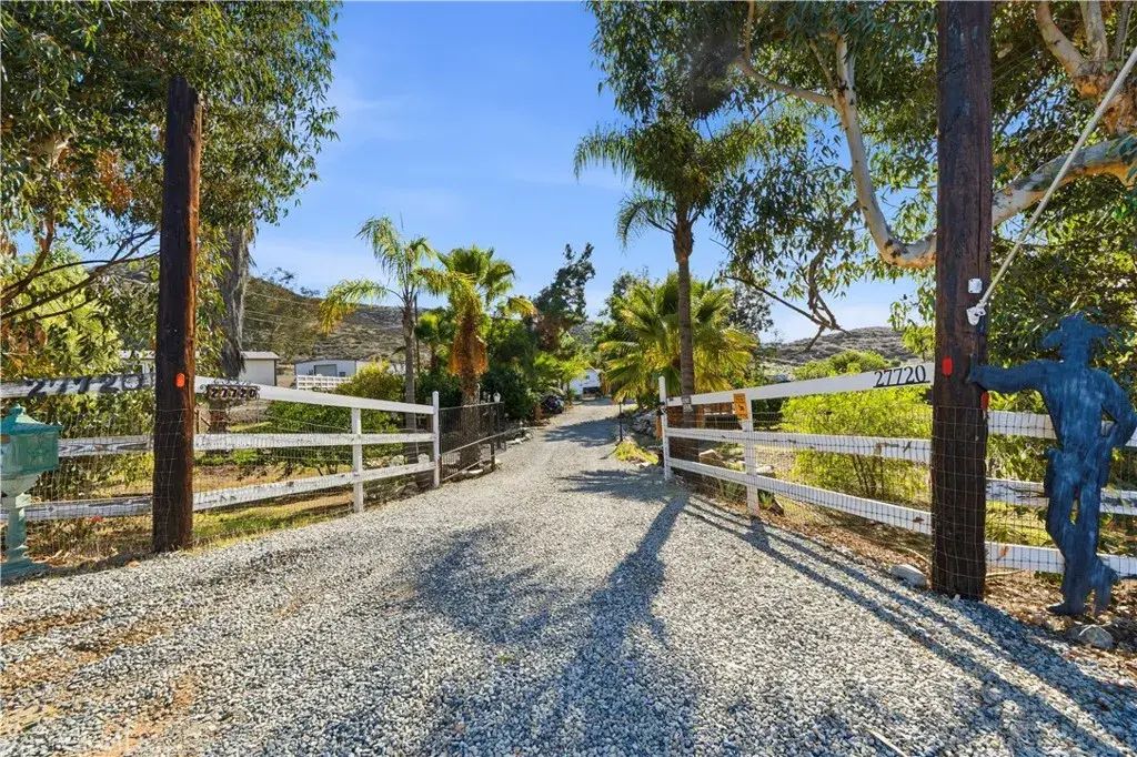 27720 Goetz, Menifee