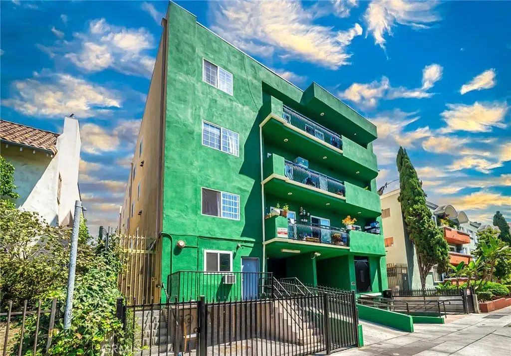 316 S New Hampshire 307, Los Angeles
