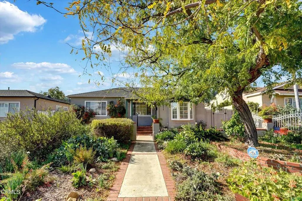 6611 Denny Avenue, North Hollywood
