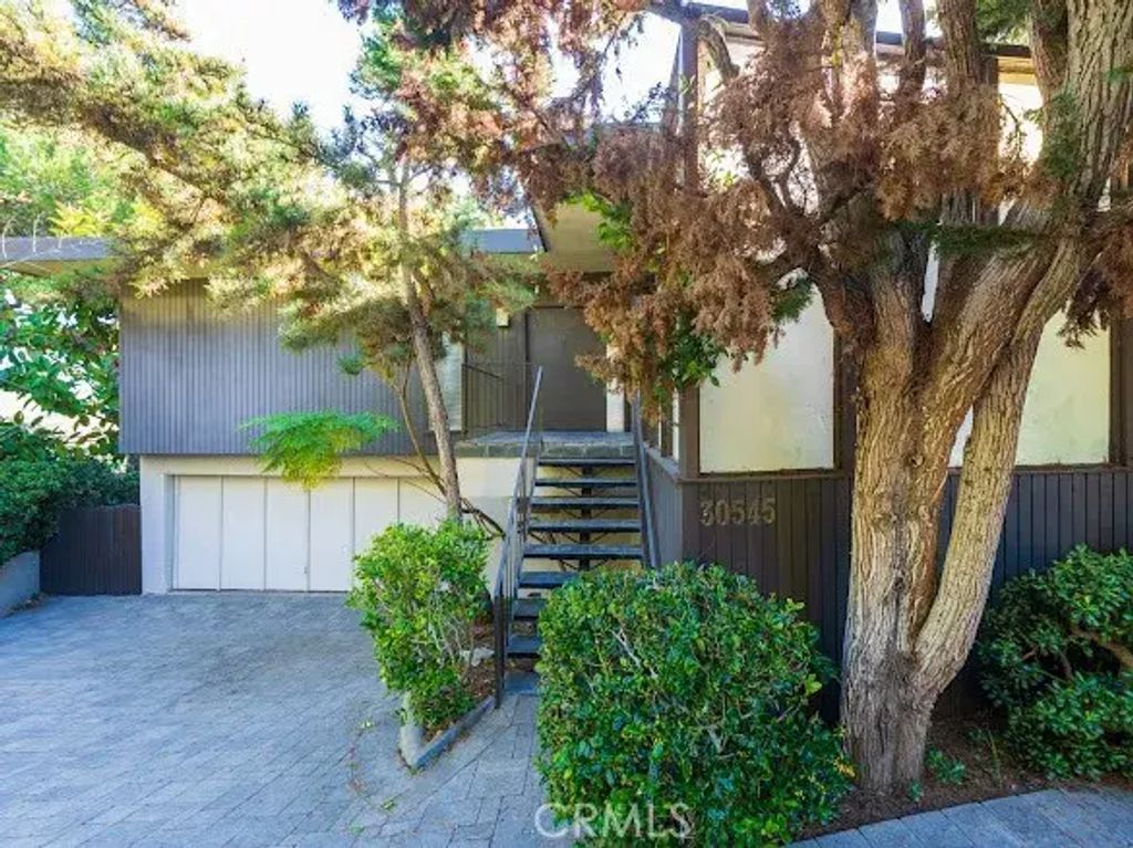 30545 Rhone Drive, Rancho Palos Verdes
