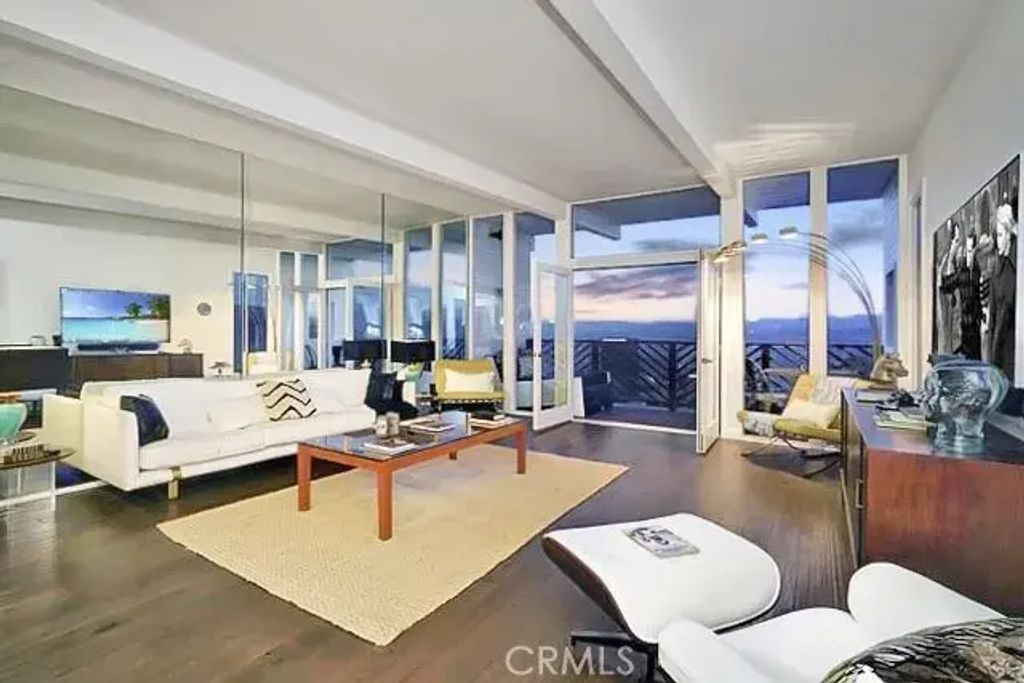3518 Multiview, Los Angeles