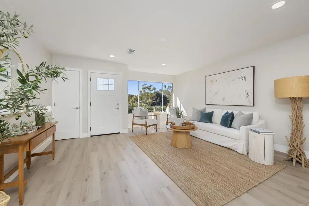 3839 Vista Campana South 72, Oceanside