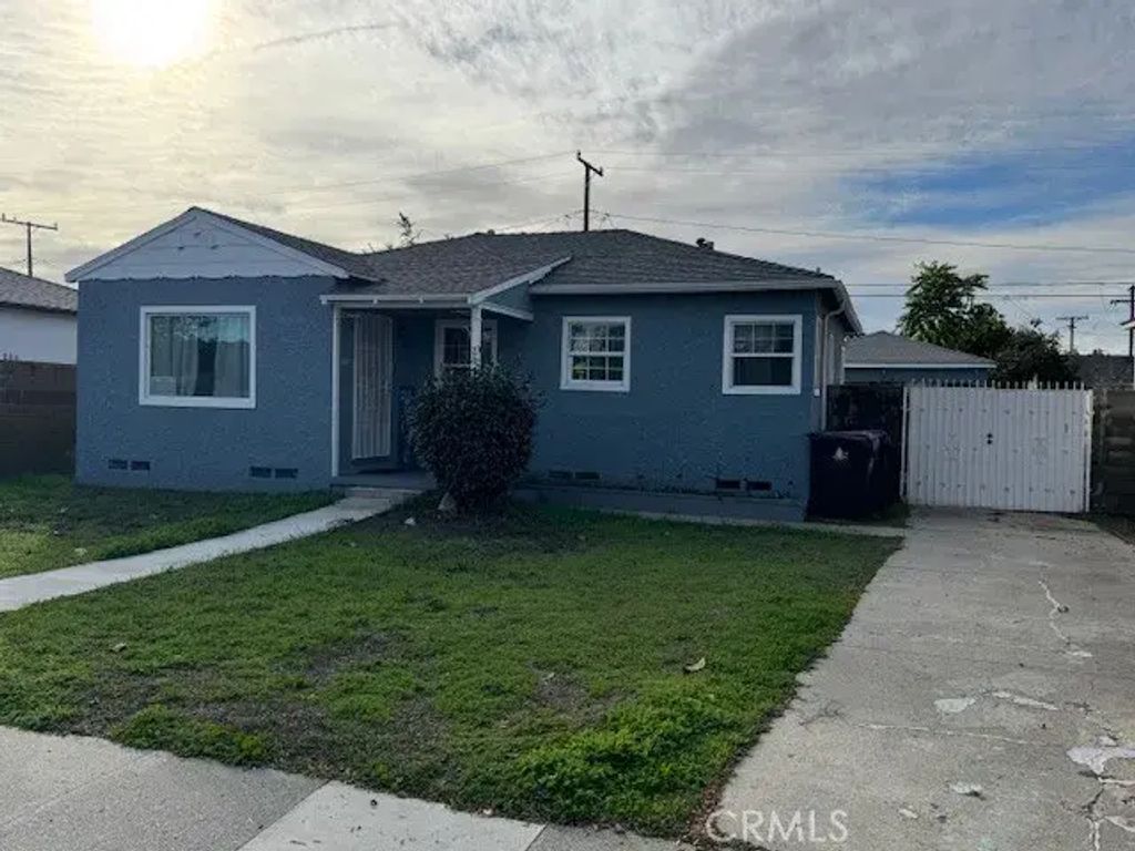 2941 Baltic, Long Beach