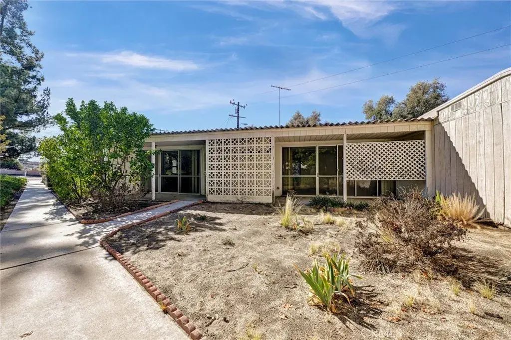 604 Gibbel, Hemet