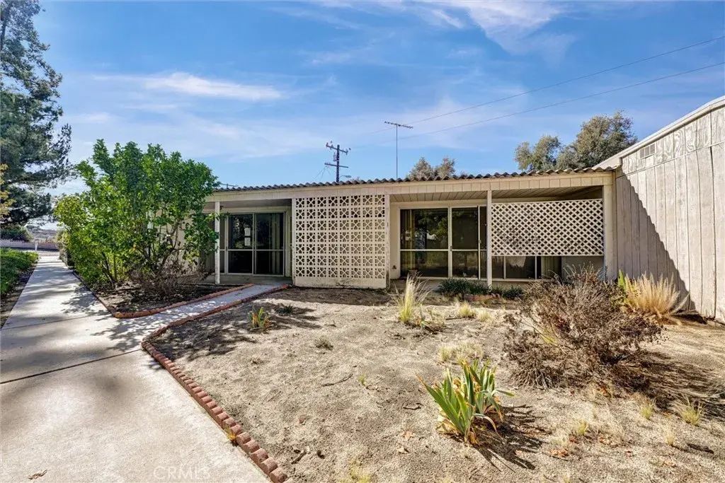 604 Gibbel, Hemet