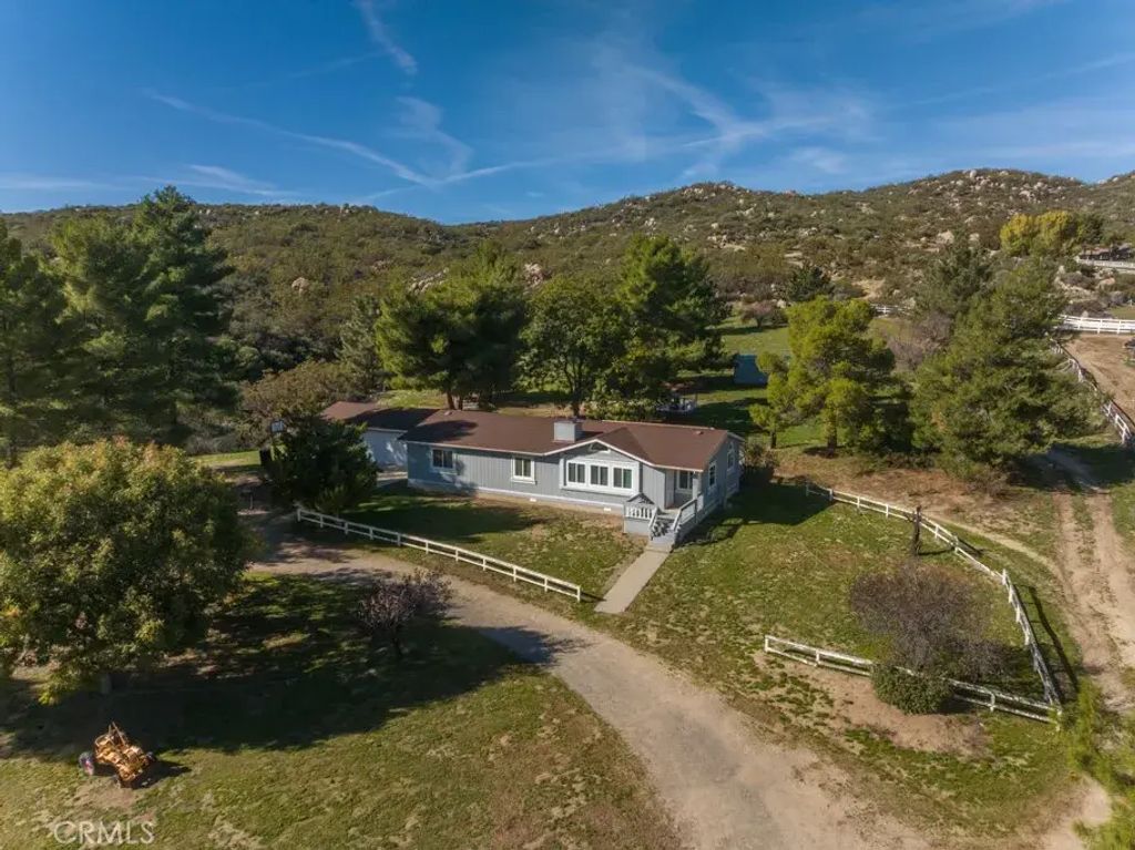 40120 Lakeshore, Aguanga