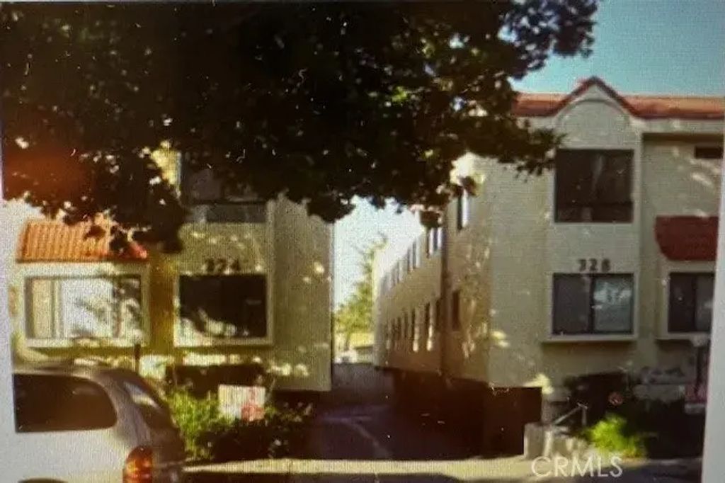 328 N Monterey Street F, Alhambra