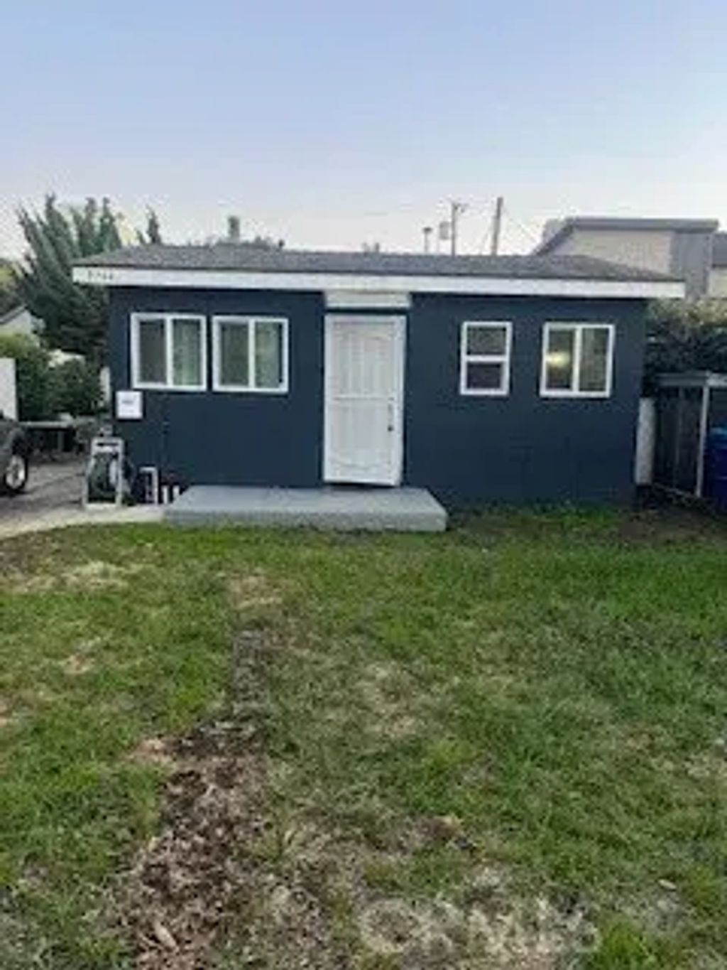 9744 Charnock, Los Angeles