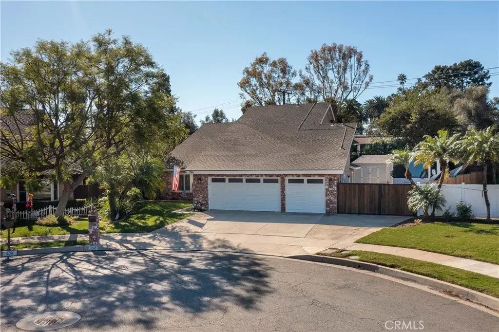 398 S Wrightwood, Orange